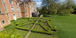 Mottisfont Abbey Gardens